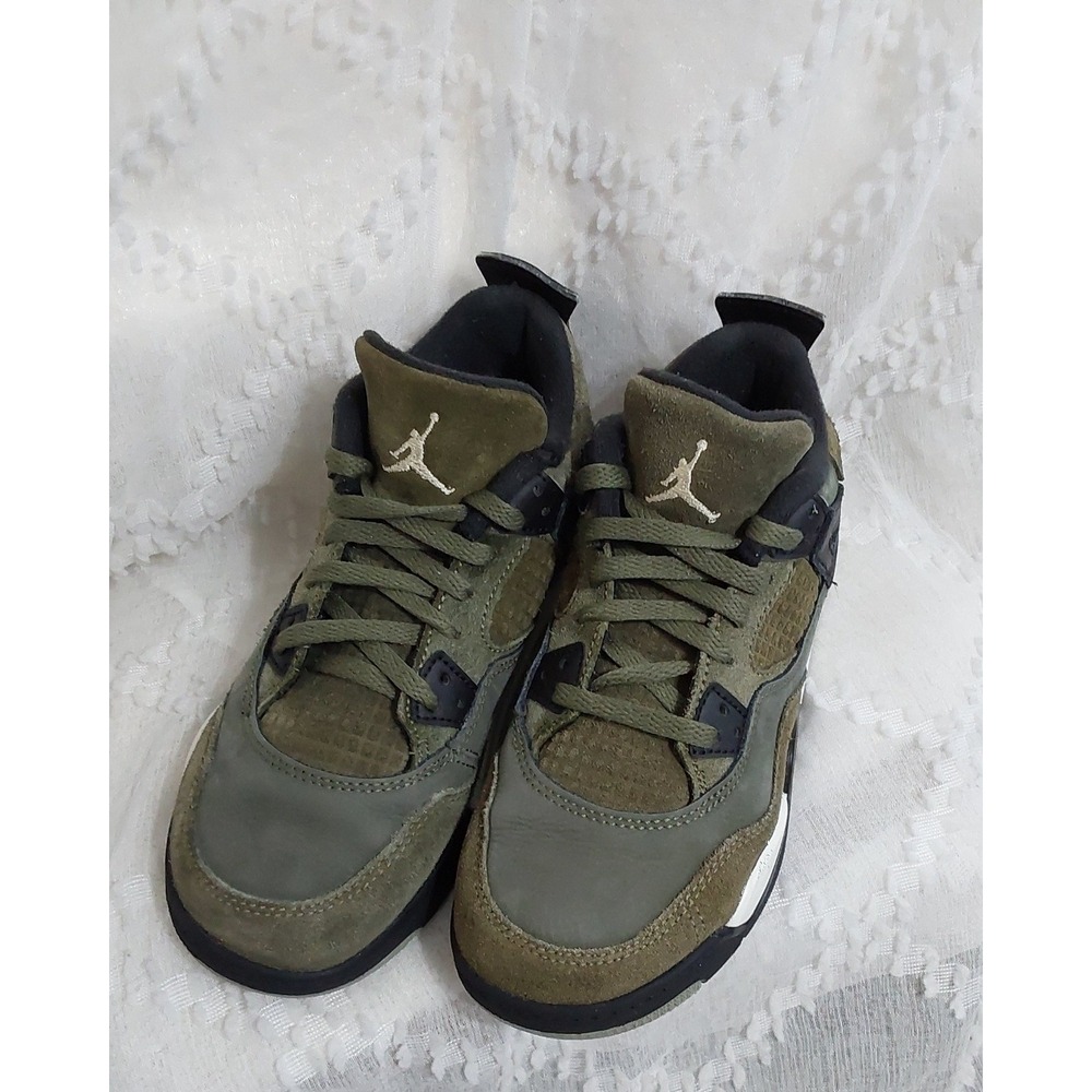 Jordan 4 Retro SE Craft Olive Kids Sneakers FB9929-200 Medium Olive Size 2Y